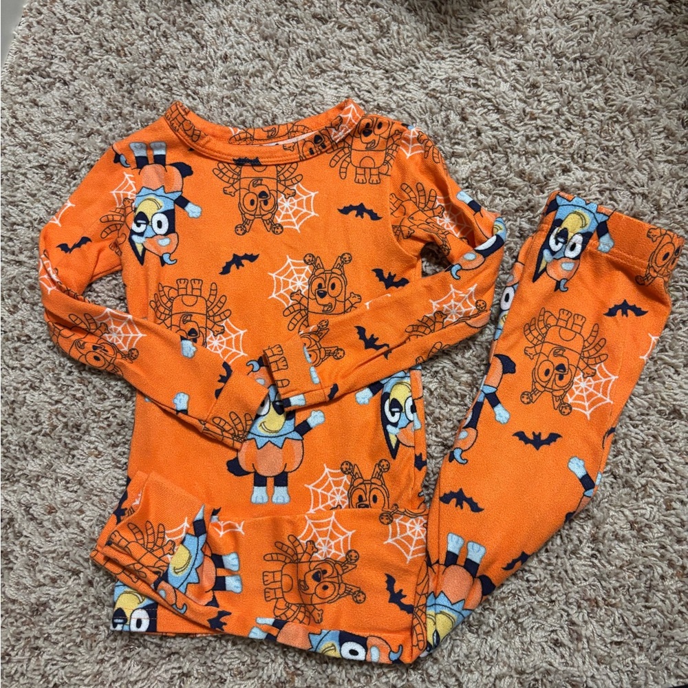 Bluey Orange Halloween Cartoon Print Pajama Set Size 5